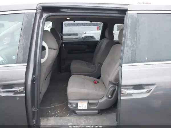 5FNRL5H32GB005156 2016 HONDA ODYSSEY - Image 8
