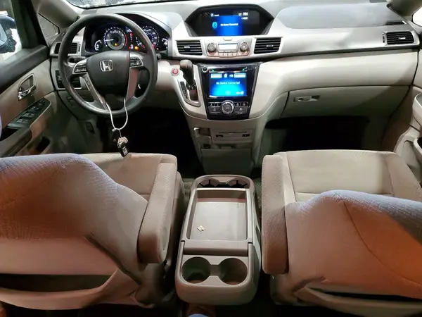 5FNRL5H32GB049819 2016 HONDA ODYSSEY - Image 8