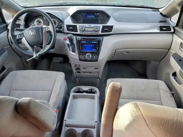 5FNRL5H32GB094968 2016 HONDA ODYSSEY - Image 8