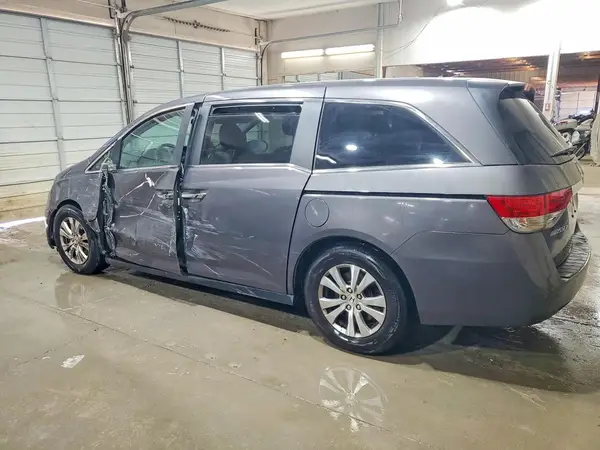 5FNRL5H32GB103961 2016 HONDA ODYSSEY - Image 2
