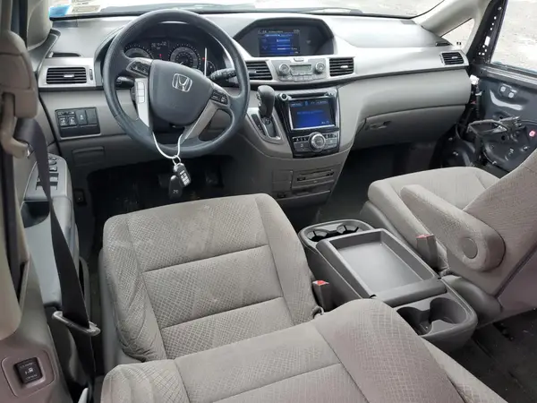 5FNRL5H32GB122428 2016 HONDA ODYSSEY - Image 8