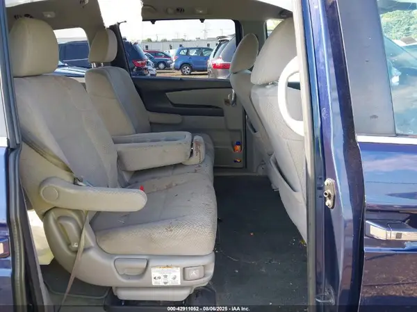 5FNRL5H32GB134062 2016 HONDA ODYSSEY - Image 8