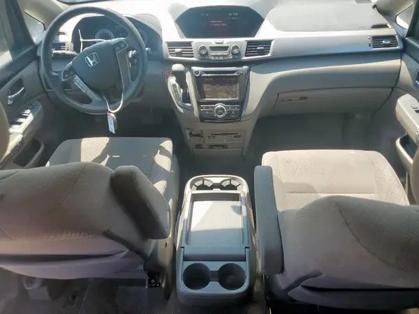 5FNRL5H32GB139620 2016 HONDA ODYSSEY - Image 8
