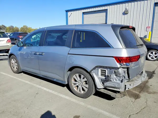 5FNRL5H32GB158958 2016 HONDA ODYSSEY - Image 2