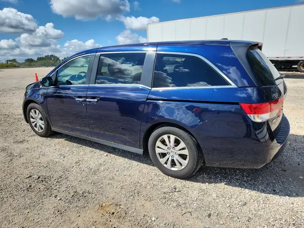 5FNRL5H32HB007586 2017 HONDA ODYSSEY - Image 2