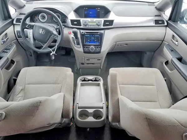 5FNRL5H32HB014781 2017 HONDA ODYSSEY - Image 8