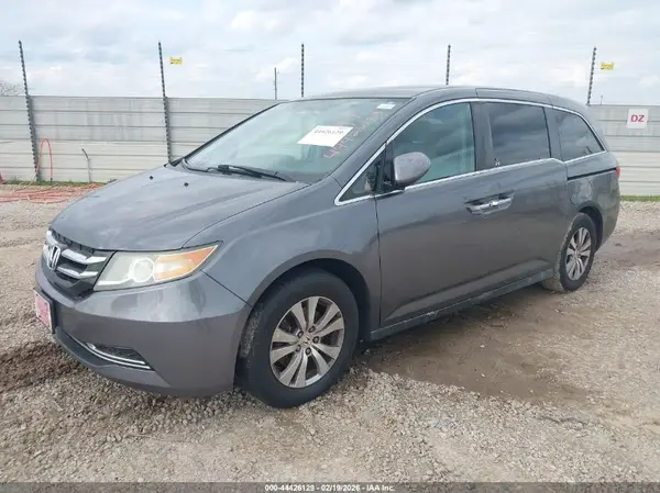 5FNRL5H32HB021648 2017 HONDA ODYSSEY - Image 2