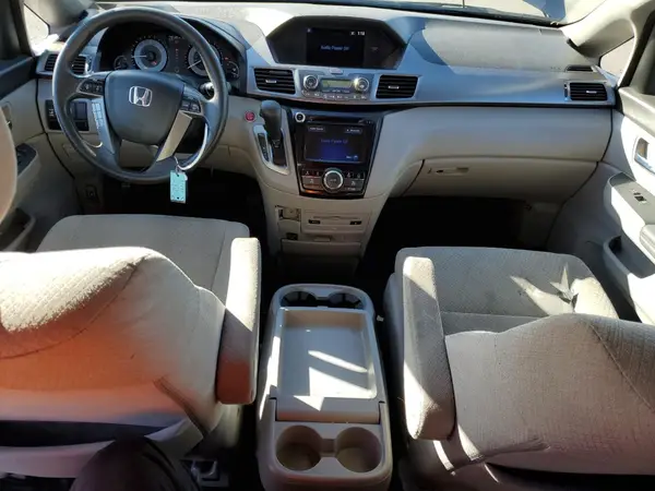 5FNRL5H33GB013556 2016 HONDA ODYSSEY - Image 8