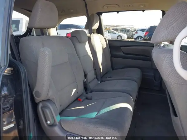 5FNRL5H33GB060358 2016 HONDA ODYSSEY - Image 8