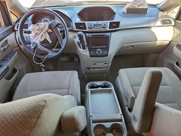 5FNRL5H33HB014353 2017 HONDA ODYSSEY - Image 8