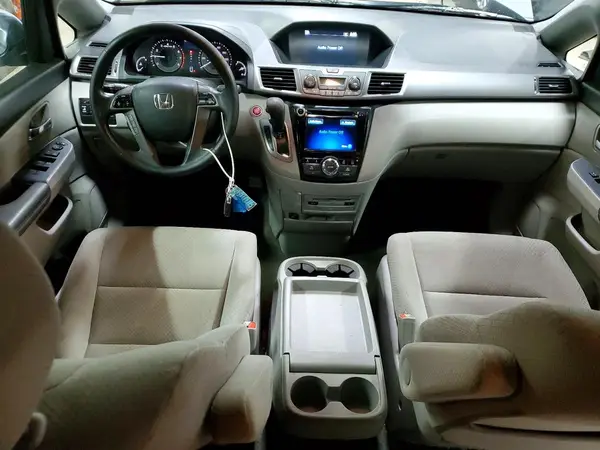 5FNRL5H33HB026163 2017 HONDA ODYSSEY - Image 8