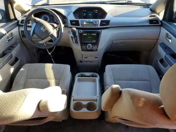 5FNRL5H34GB034982 2016 HONDA ODYSSEY - Image 8