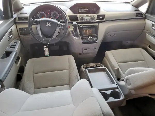 5FNRL5H34GB035727 2016 HONDA ODYSSEY - Image 8