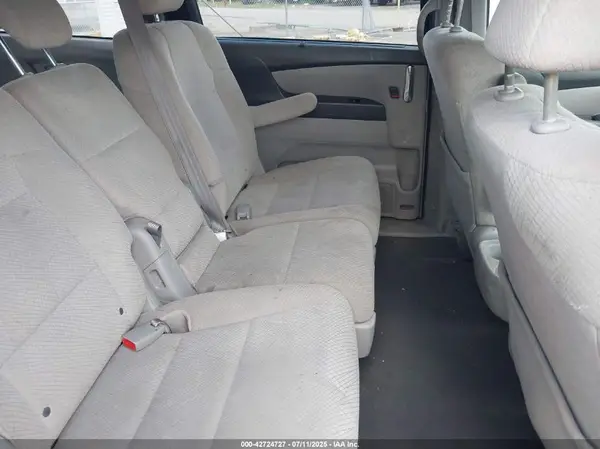 5FNRL5H34GB066606 2016 HONDA ODYSSEY - Image 8