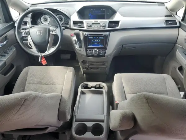 5FNRL5H34GB083518 2016 HONDA ODYSSEY - Image 8