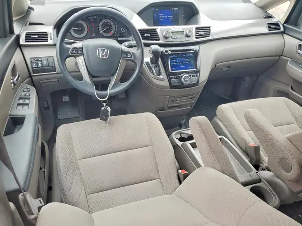 5FNRL5H34GB116825 2016 HONDA ODYSSEY - Image 8