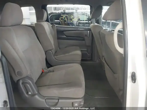 5FNRL5H34GB502175 2016 HONDA ODYSSEY - Image 8