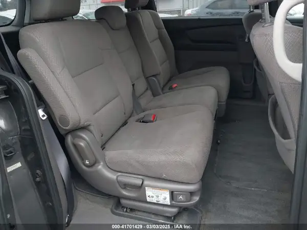 5FNRL5H34HB009081 2017 HONDA ODYSSEY - Image 8