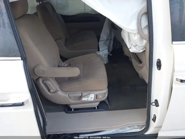 5FNRL5H34HB013549 2017 HONDA ODYSSEY - Image 8