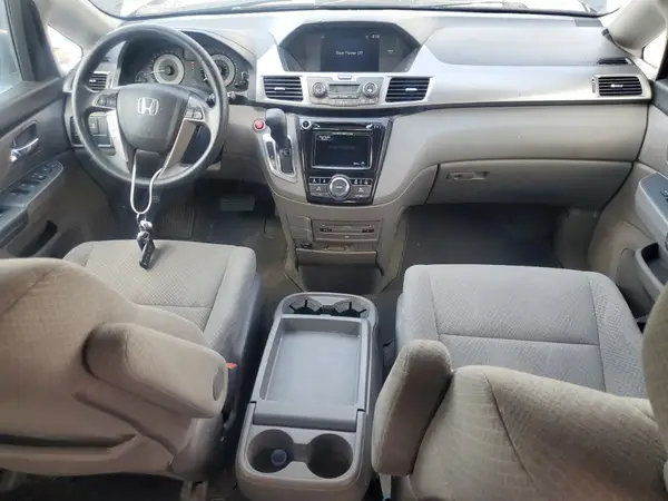 5FNRL5H35GB015521 2016 HONDA ODYSSEY - Image 8