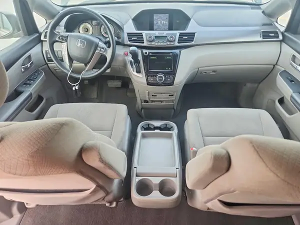 5FNRL5H35GB023585 2016 HONDA ODYSSEY - Image 8