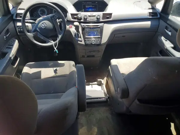 5FNRL5H35GB041360 2016 HONDA ODYSSEY - Image 8