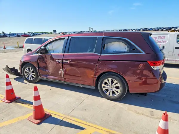 5FNRL5H35GB049796 2016 HONDA ODYSSEY - Image 2