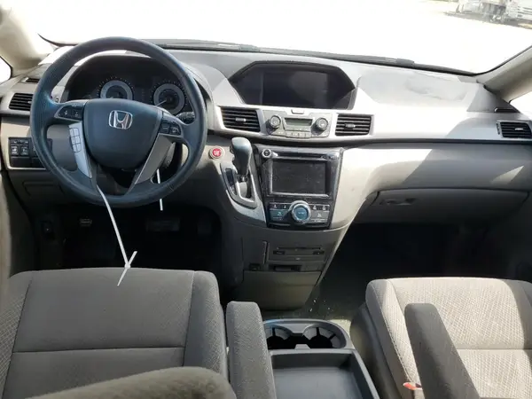 5FNRL5H35GB059759 2016 HONDA ODYSSEY - Image 8