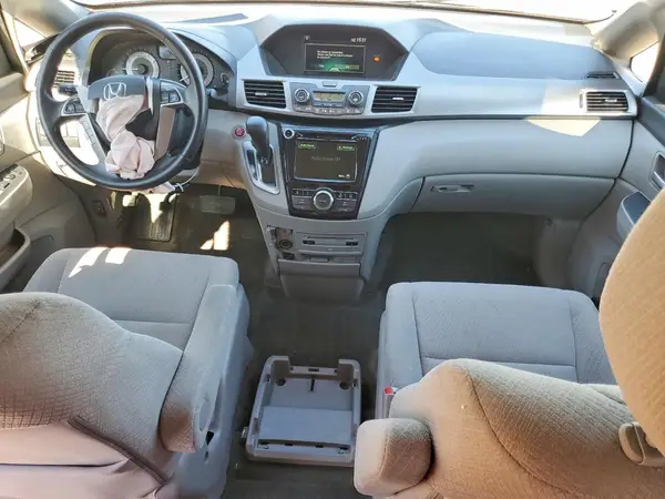 5FNRL5H35GB077470 2016 HONDA ODYSSEY - Image 8