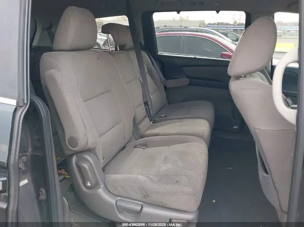 5FNRL5H35GB112914 2016 HONDA ODYSSEY - Image 8