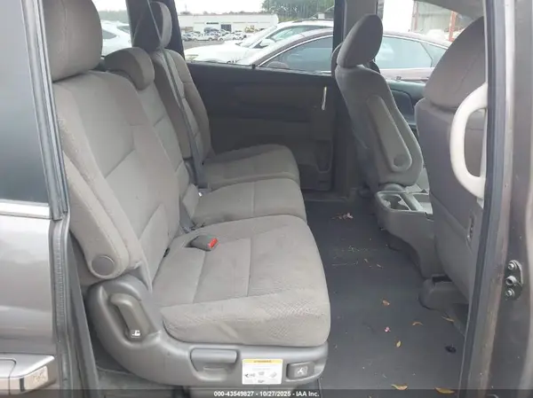 5FNRL5H35GB127249 2016 HONDA ODYSSEY - Image 8