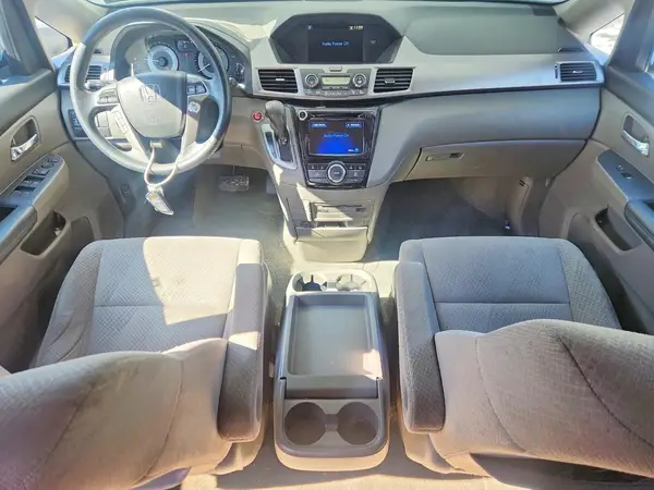 5FNRL5H35GB135626 2016 HONDA ODYSSEY - Image 8