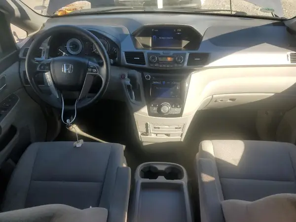5FNRL5H35GB168092 2016 HONDA ODYSSEY - Image 8