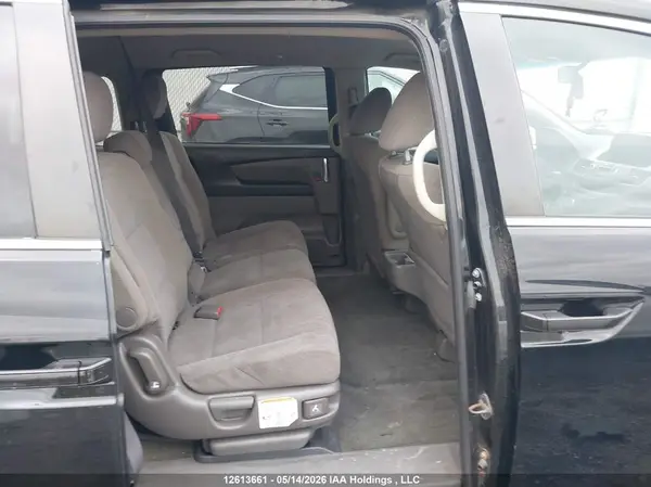 5FNRL5H35HB502557 2017 HONDA ODYSSEY - Image 8