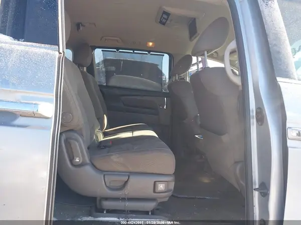 5FNRL5H36GB009856 2016 HONDA ODYSSEY - Image 8