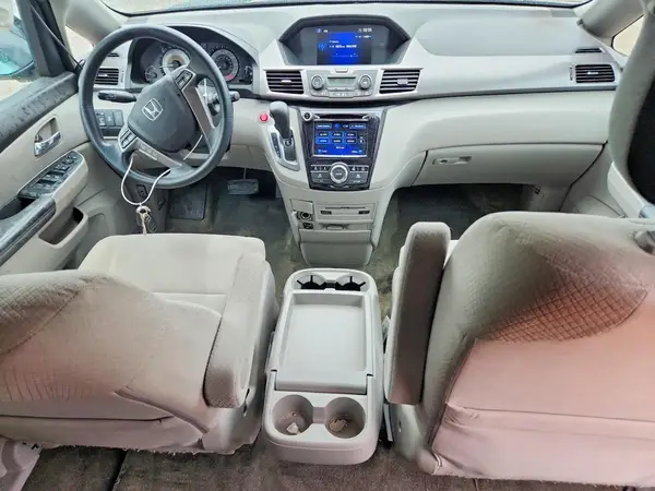 5FNRL5H36GB019657 2016 HONDA ODYSSEY - Image 8