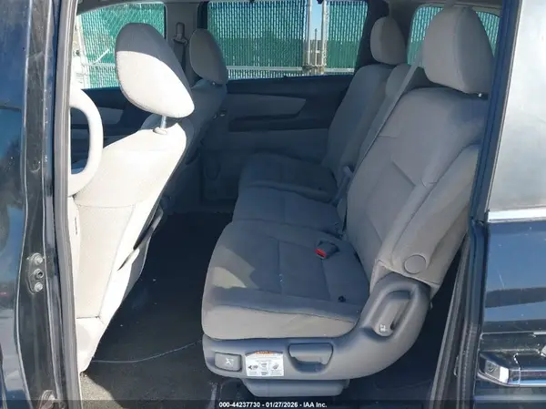 5FNRL5H36GB029217 2016 HONDA ODYSSEY - Image 8