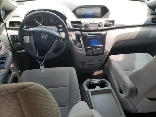 5FNRL5H36GB054215 2016 HONDA ODYSSEY - Image 8