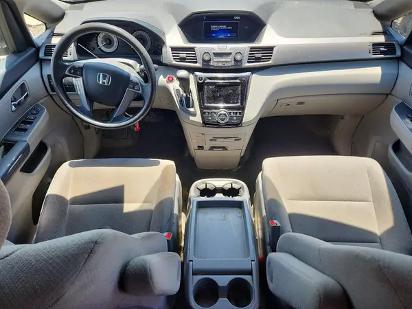 5FNRL5H36GB086064 2016 HONDA ODYSSEY - Image 8