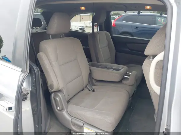 5FNRL5H36GB089708 2016 HONDA ODYSSEY - Image 8