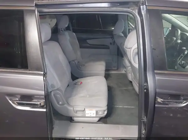 5FNRL5H36GB101954 2016 HONDA ODYSSEY - Image 8