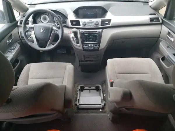 5FNRL5H36GB139636 2016 HONDA ODYSSEY - Image 8