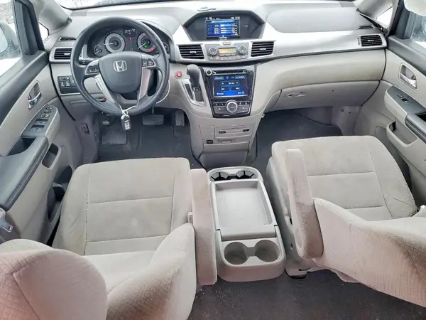 5FNRL5H36GB149213 2016 HONDA ODYSSEY - Image 8