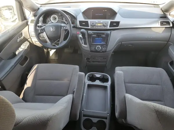 5FNRL5H36HB020938 2017 HONDA ODYSSEY - Image 8