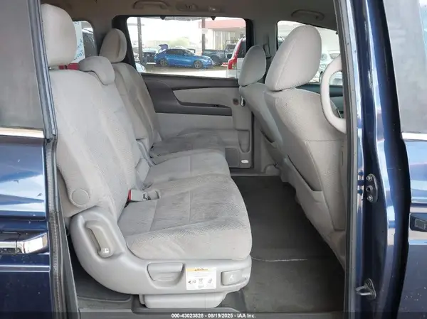 5FNRL5H37GB004519 2016 HONDA ODYSSEY - Image 8