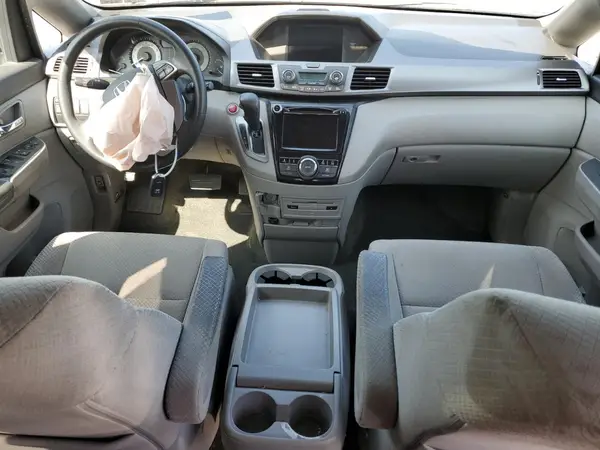 5FNRL5H37GB011180 2016 HONDA ODYSSEY - Image 8