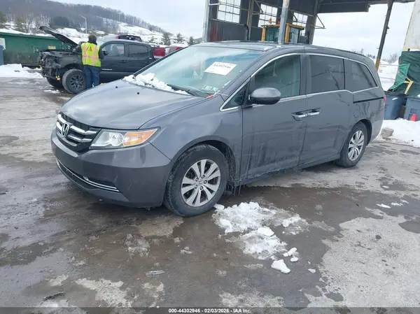 5FNRL5H37GB102742 2016 HONDA ODYSSEY - Image 2
