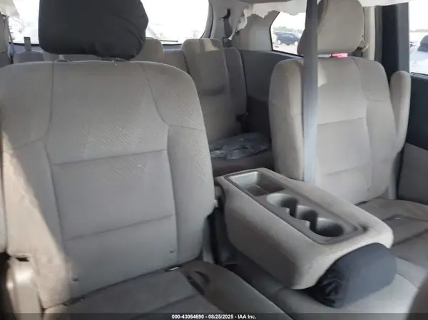 5FNRL5H37GB120609 2016 HONDA ODYSSEY - Image 8