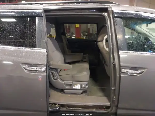 5FNRL5H37GB143551 2016 HONDA ODYSSEY - Image 8