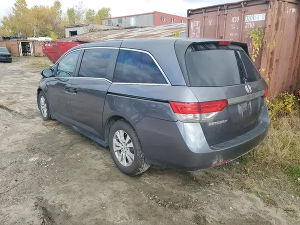 5FNRL5H37HB504195 2017 HONDA ODYSSEY - Image 2